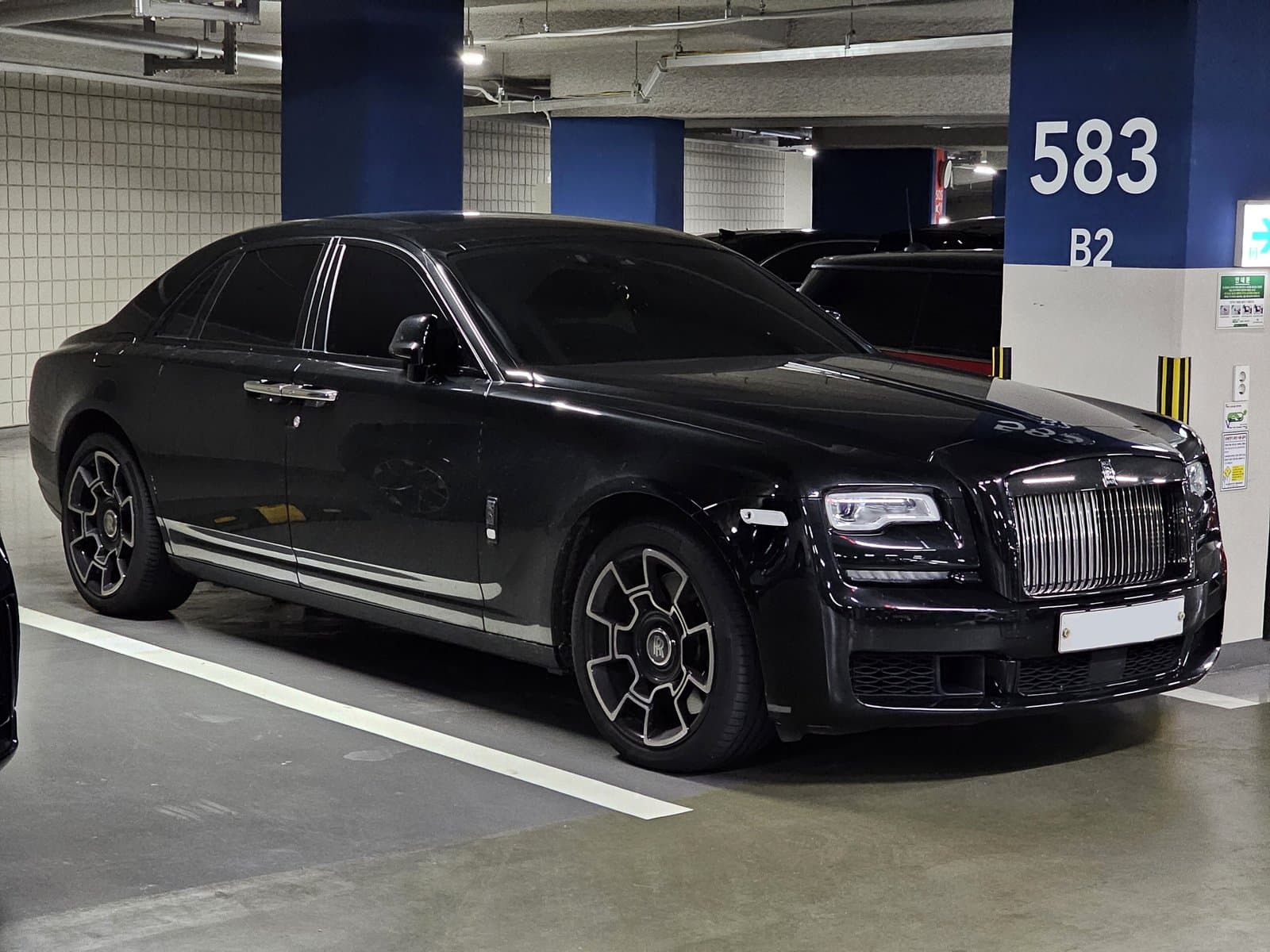 Rolls-Royce Spectre