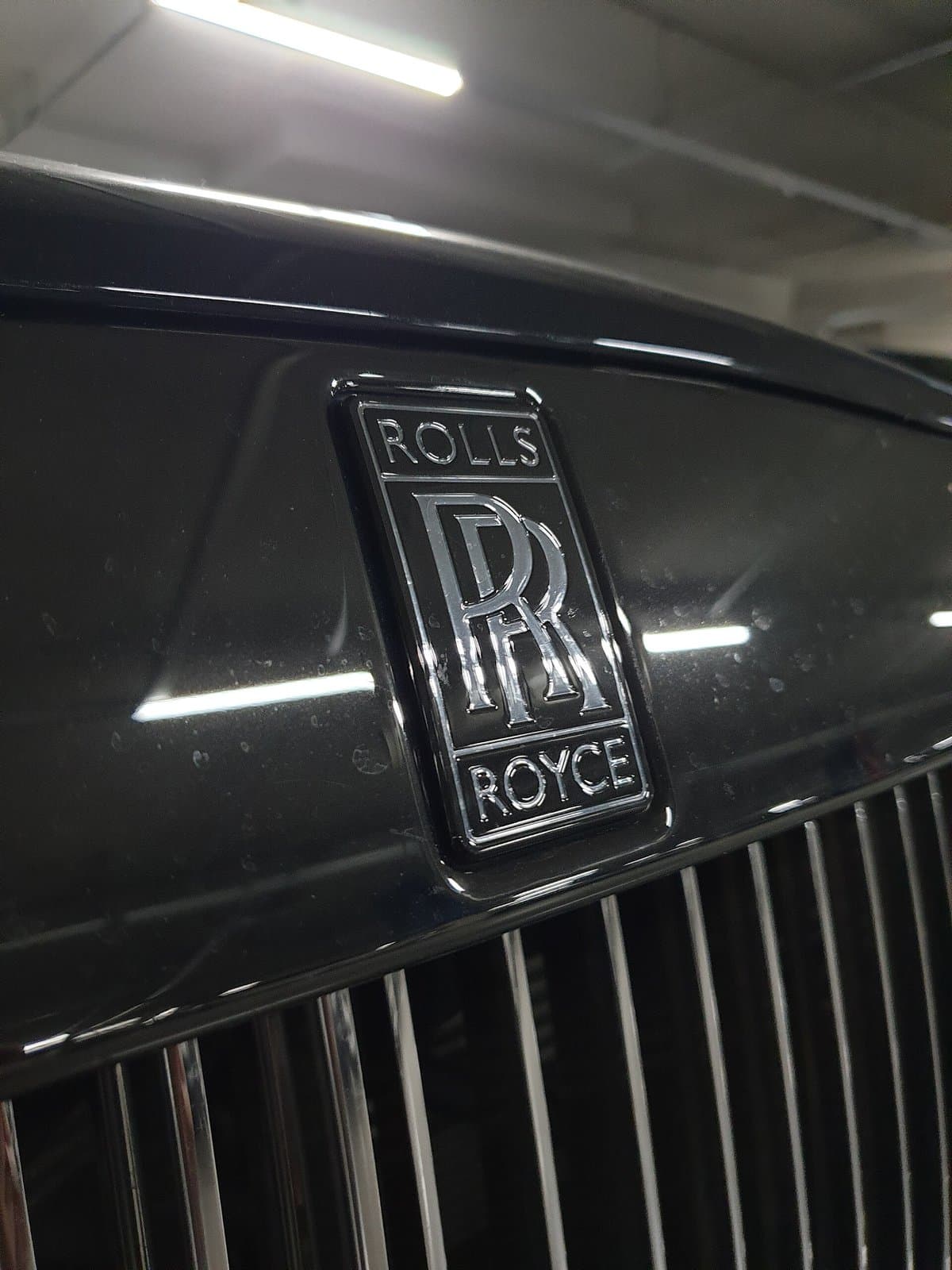 Rolls-Royce Cullinan: view 1